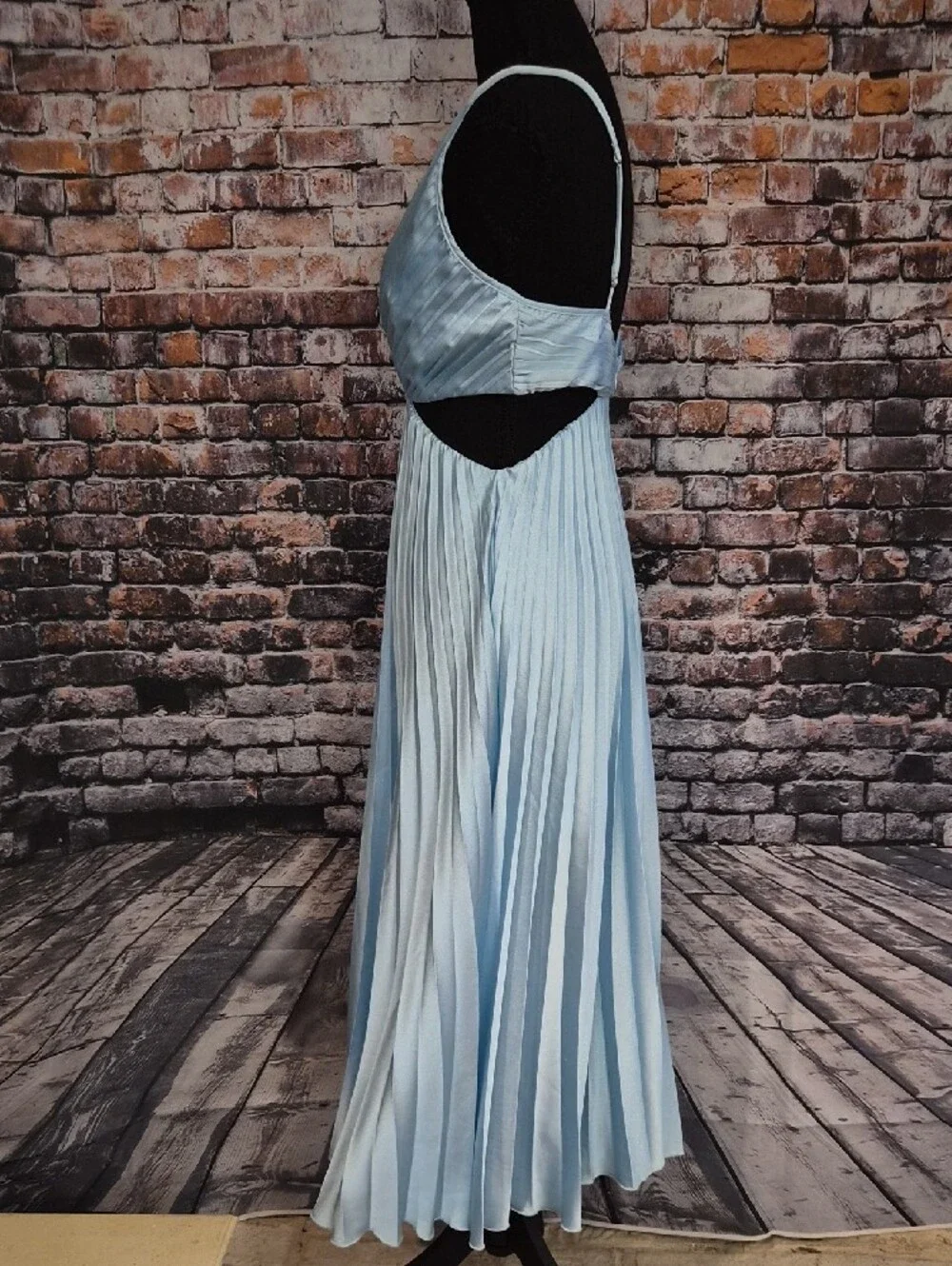 Abercrombie & Fitch Light Blue Pleated V-Neck Maxi Dress